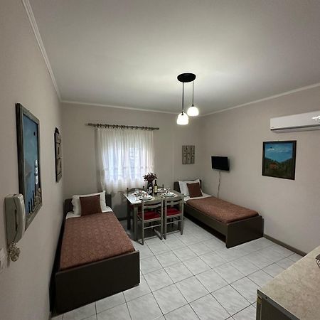 Repanidi Apartments Repanidhion エクステリア 写真