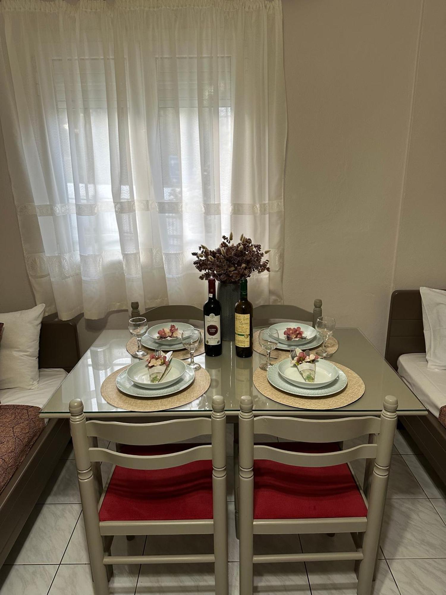 Repanidi Apartments Repanidhion エクステリア 写真