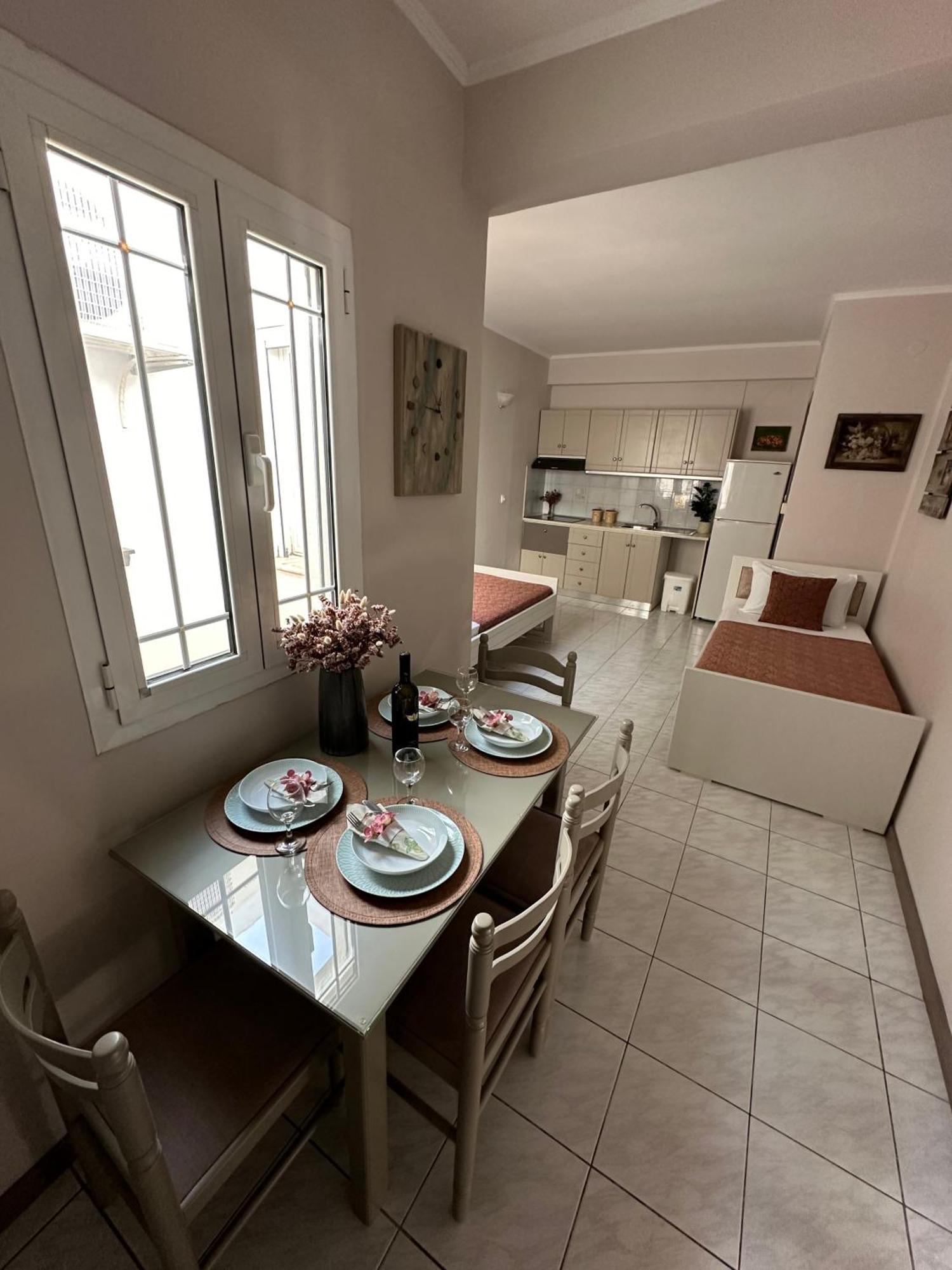 Repanidi Apartments Repanidhion エクステリア 写真