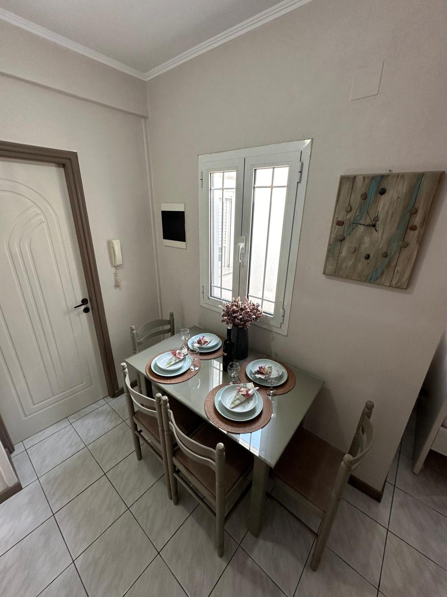 Repanidi Apartments Repanidhion エクステリア 写真