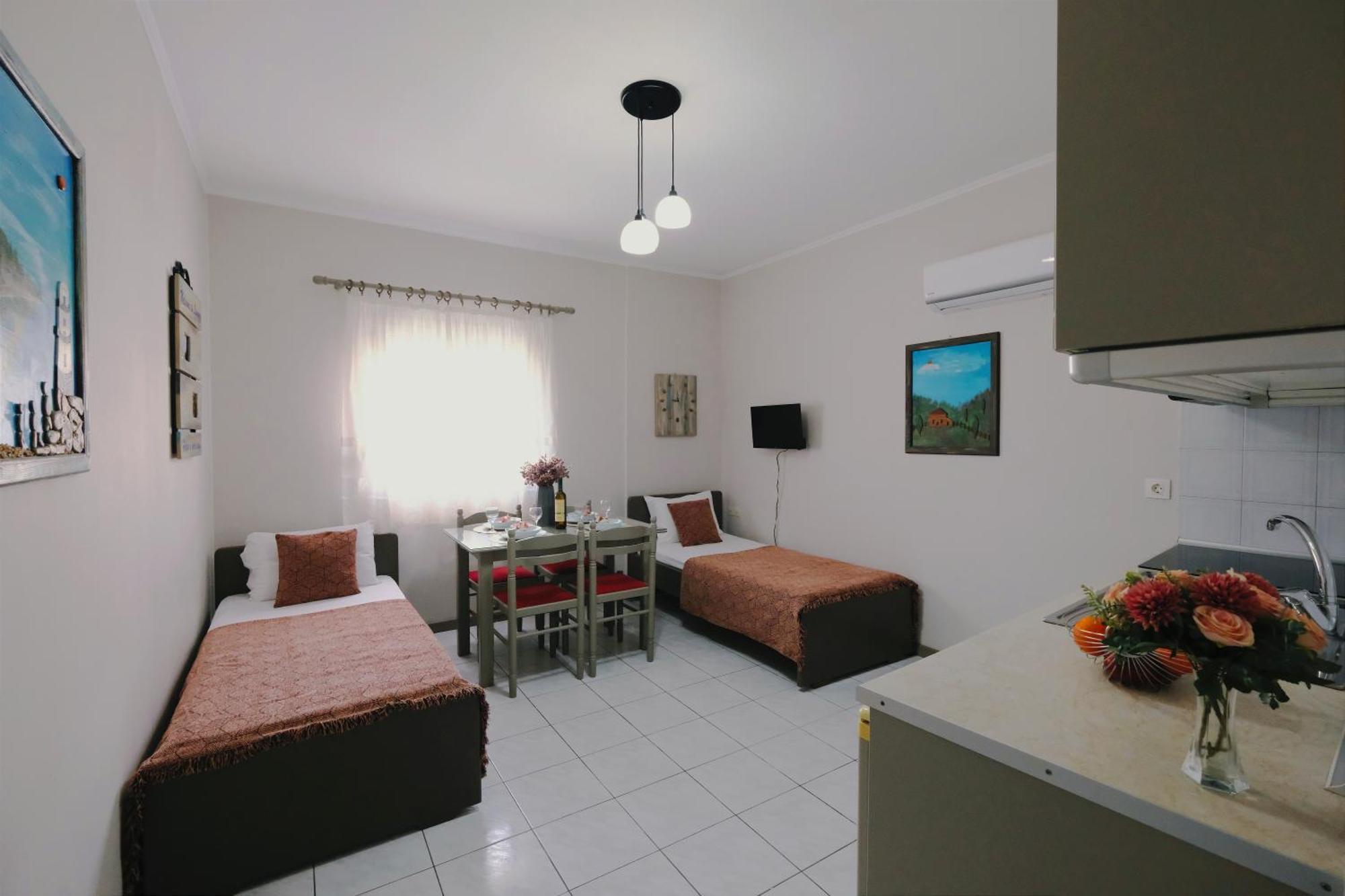 Repanidi Apartments Repanidhion エクステリア 写真